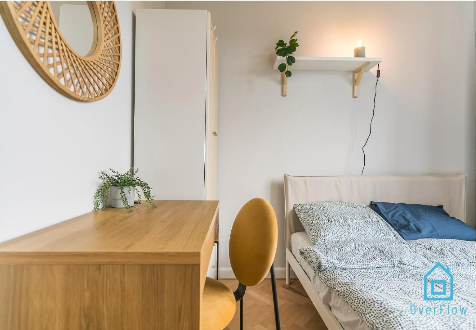 Bigly Room - Cozy And Peaceful Place, 12 Minutes From Gdansk Old Town & Seaside Homestay